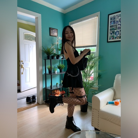 Meet your Posher, Amy - Picture 4 of 4